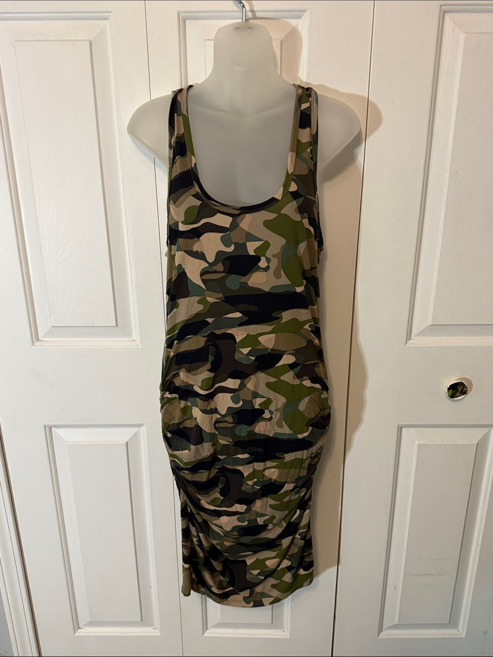 VENUS Sz M Olive & Black Camo Tank Midi Dress GUC BL5